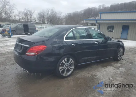 2018 Mercedes-Benz C 300 из США, поврежденный, VIN 55SWF4JB0JU281458